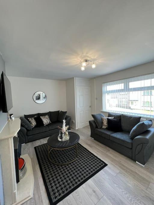 Welsh Getaway Home No 2 - 10 Mins To Bike Park Wales Мертир-Тидвилл Экстерьер фото